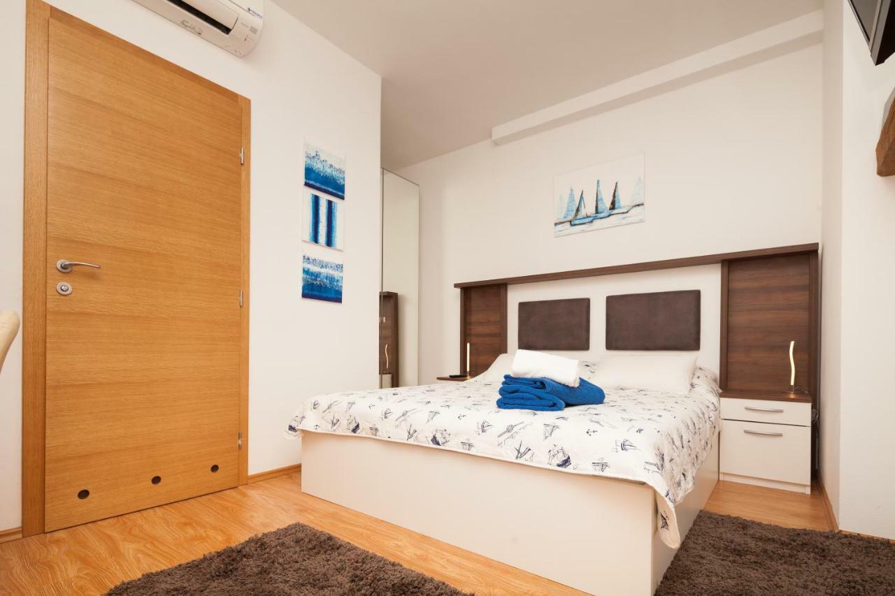 Luxury Apartment With Private Rooftop Terrace Póla Kültér fotó