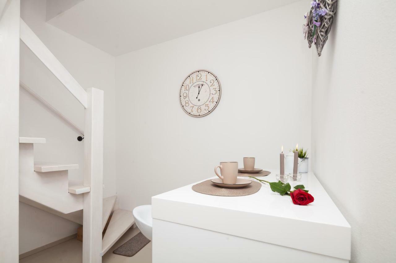 Luxury Apartment With Private Rooftop Terrace Póla Kültér fotó
